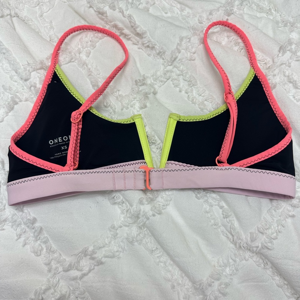 OneOne bikini set 🩷 - Picture 5 of 6